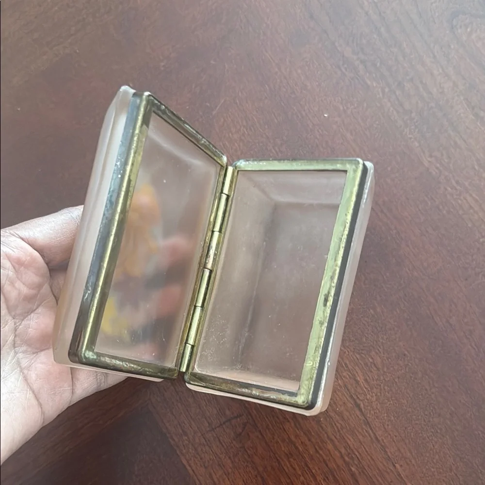 Vintage 60s Elegant Floral translucent gold trim cigarette, misc or trinket box